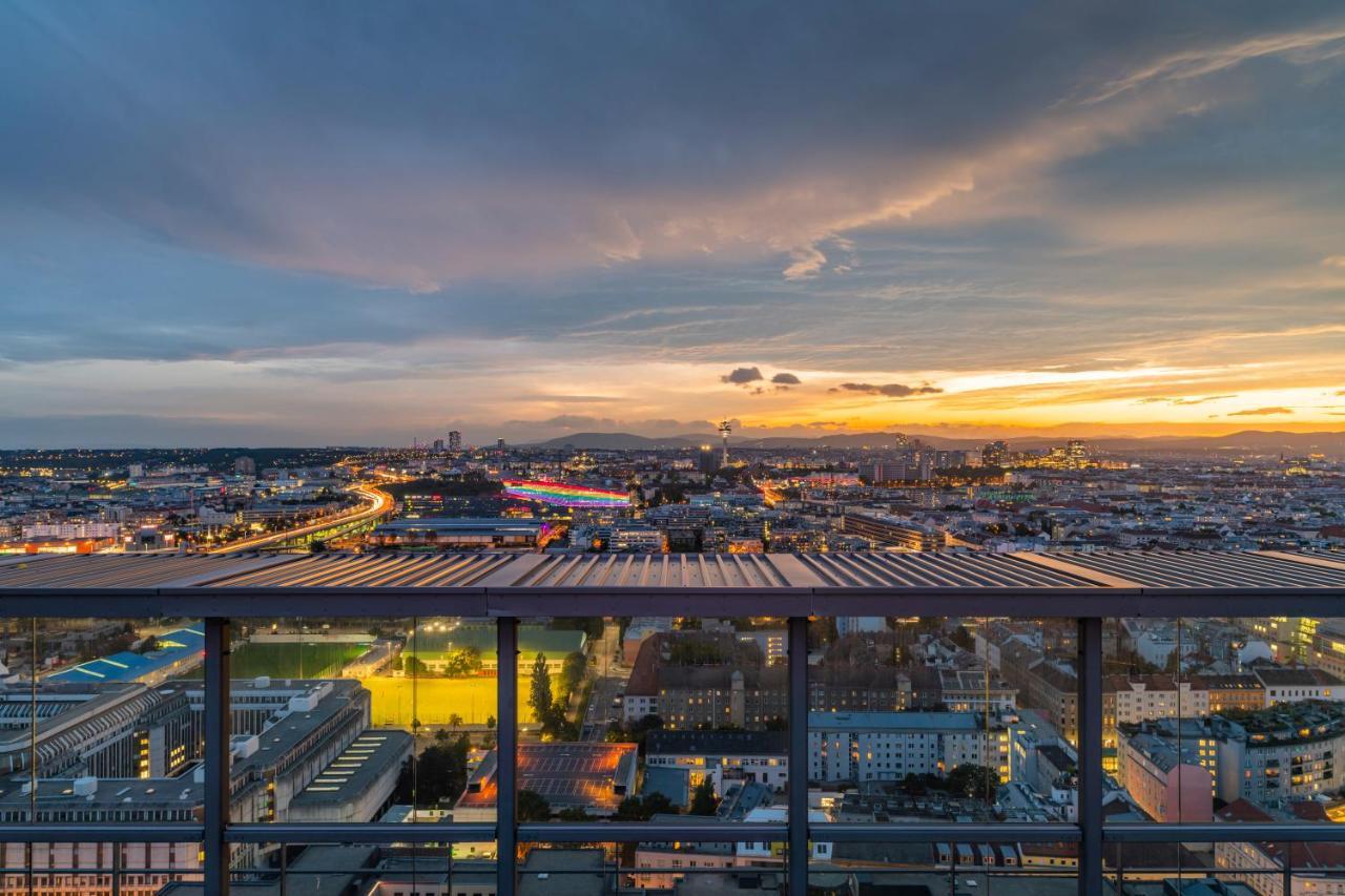 Triiiple Tower Dream Apartments With Rooftop-Summer-Pool Vienna Exterior photo